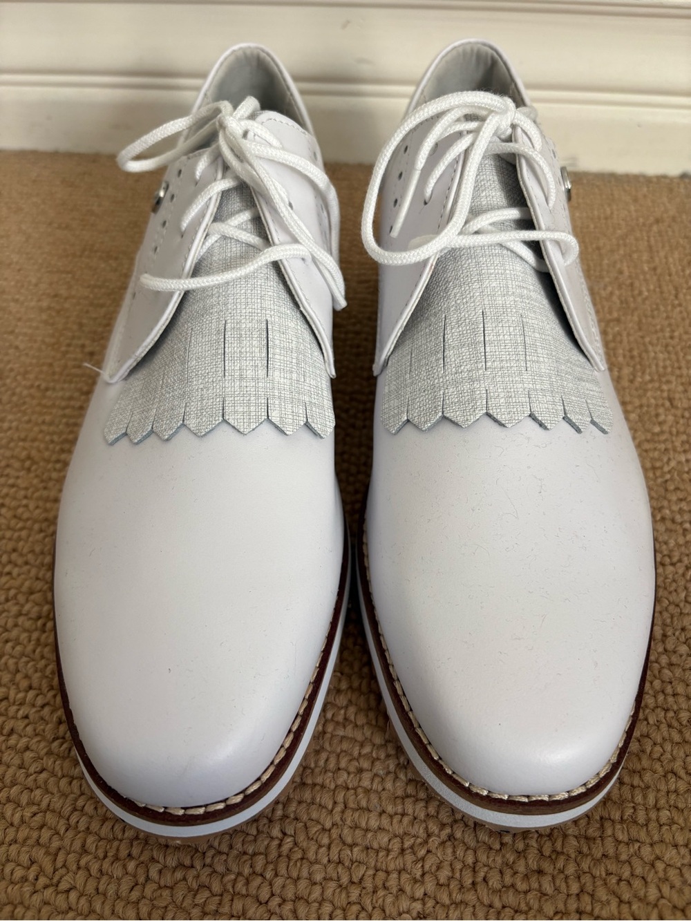New Footjoy Womens White Golf Shoes with Fringe Kiltie, Size 8.5